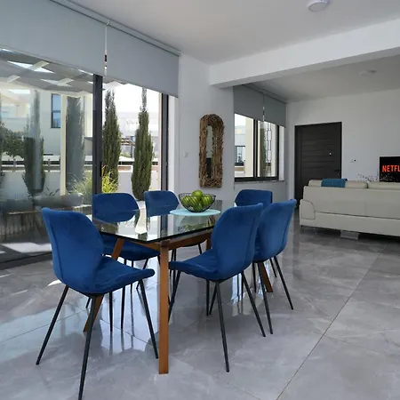 Camellia - 3bed Large Pool * Protaras